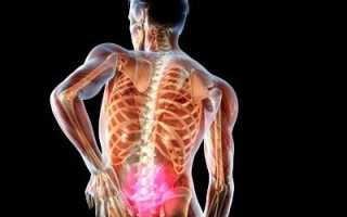 При ходьбе болит спина справа